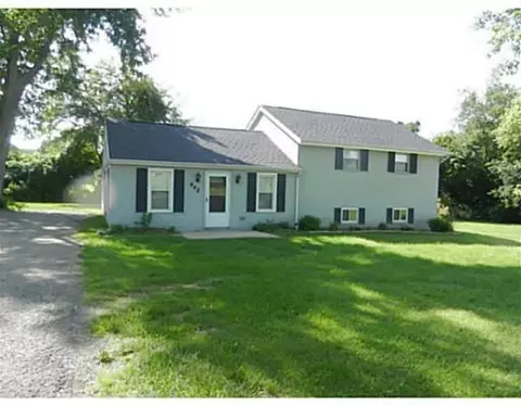 945 S Bird, Springfield, OH 45505 photo 1