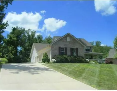 1407 Kingsgate, Springfield, OH 45503 photo 2