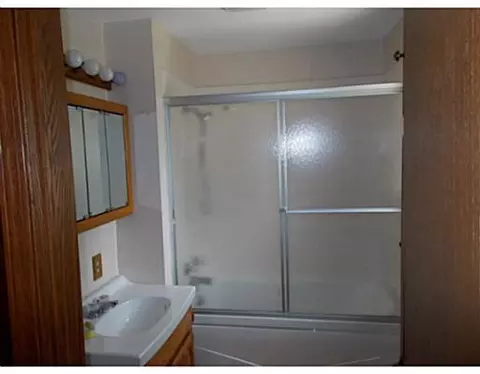 910 Sycamore, Celina, OH 45822 photo 6