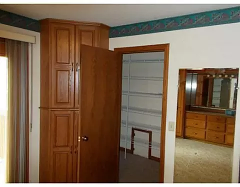 910 Sycamore, Celina, OH 45822 photo 5
