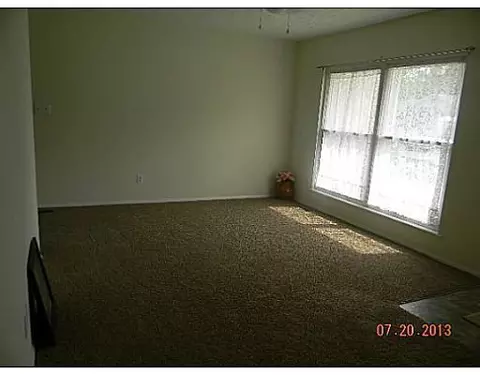 3139 Sudbury St, Springfield, OH 45503 photo 6