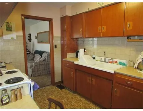 816 E Home Rd, Springfield, OH 45503 photo 6