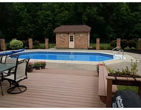 1685 Fox Run, Troy, OH 45373 photo 3