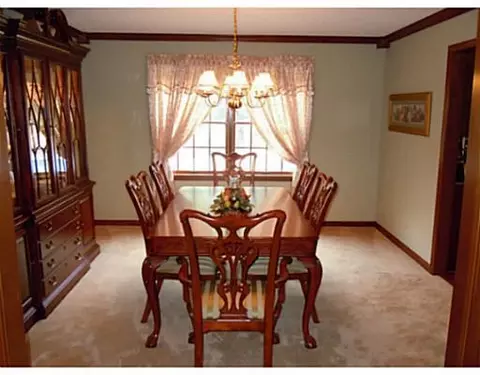 1685 Fox Run, Troy, OH 45373 photo 8