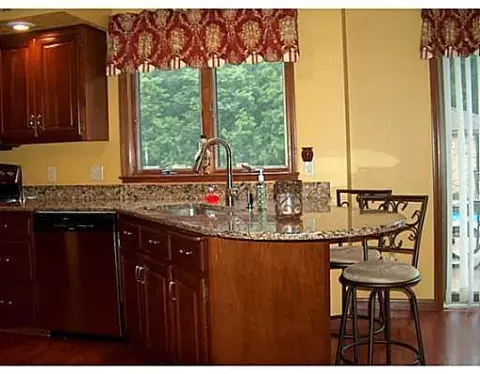 1685 Fox Run, Troy, OH 45373 photo 15