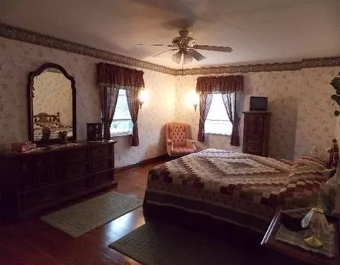 1423 N Lowry Ave, Springfield, OH 45504 photo 9