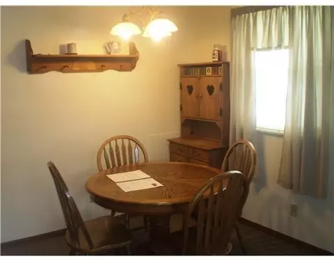 3930 Tacoma St, Springfield, OH 45503 photo 4