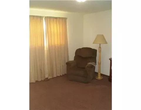 3930 Tacoma St, Springfield, OH 45503 photo 9