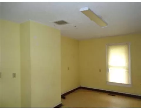 1706 Warder St, Springfield, OH 45503 photo 6