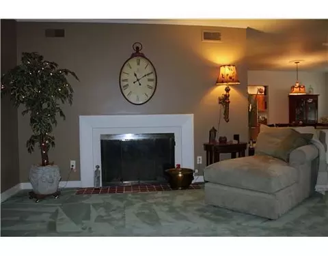 1703 Longview, Springfield, OH 45504 photo 4
