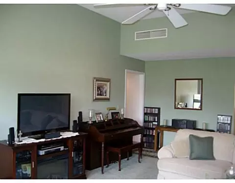 1600 Bishop Ct, Celina, OH 45822 photo 7
