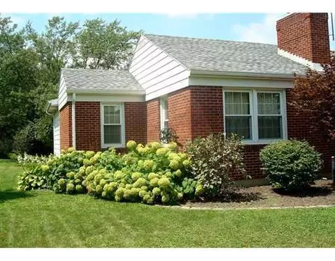 1617 Uplands Dr, Springfield, OH 45506 photo 3
