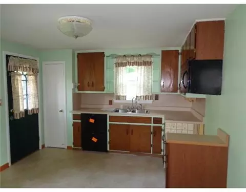 1722 Trinity Dr, Springfield, OH 45503 photo 7
