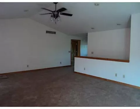 13740 Lochard, Anna, OH 45302 photo 11