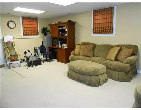 2626 Carousel Dr, Springfield, OH 45503 photo 24
