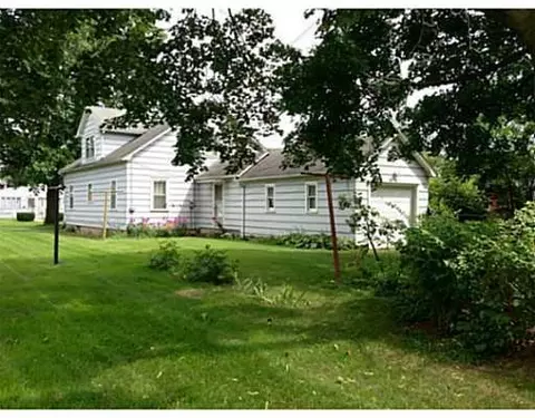1006 Walker, Troy, OH 45373 photo 4