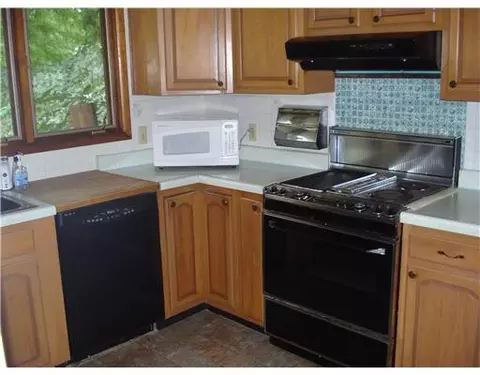 5460 Ballentine Pike, Springfield, OH 45502 photo 9