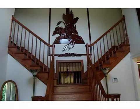 483 E County Line Rd, Springfield, OH 45502 photo 9