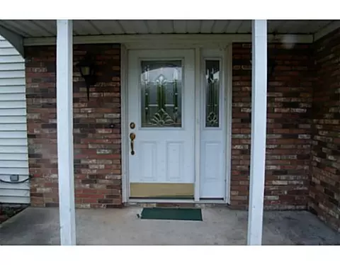 483 E County Line Rd, Springfield, OH 45502 photo 7
