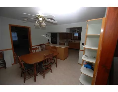 2211 Woodside Ave, Springfield, OH 45503 photo 8