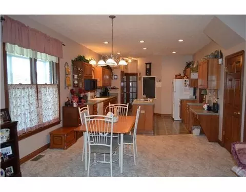 780 Timberview, Springfield, OH 45502 photo 5