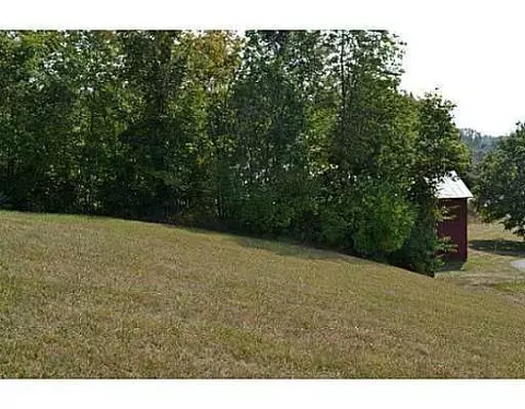 540 Moorefield, Springfield, OH 45502 photo 4