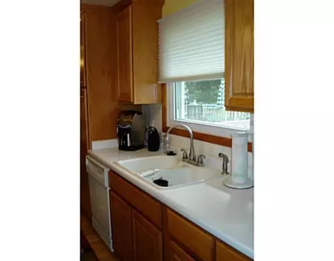 1645 Montego, Springfield, OH 45503 photo 9