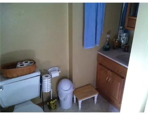 1516 Parker St, Springfield, OH 45503 photo 10