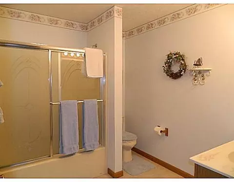 1496 East Rdg, Sidney, OH 45365 photo 13