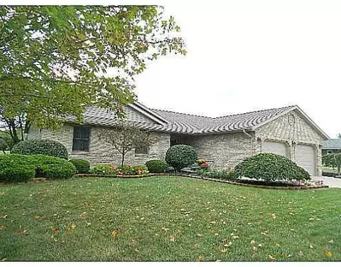 1496 East Rdg, Sidney, OH 45365 photo 2