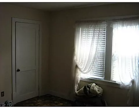 1590 Kenton, Springfield, OH 45505 photo 9
