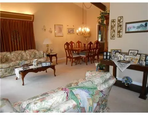 528 Latimer, Springfield, OH 45503 photo 6