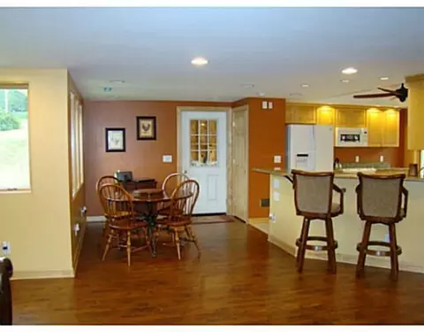 2296 Snyder Domer, Springfield, OH 45502 photo 9