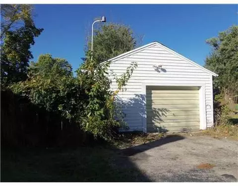 3800 Saint Paris, Springfield, OH 45504 photo 2