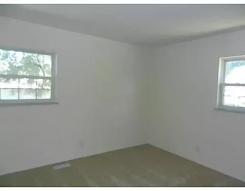 1522 Hyannis, Springfield, OH 45503 photo 13