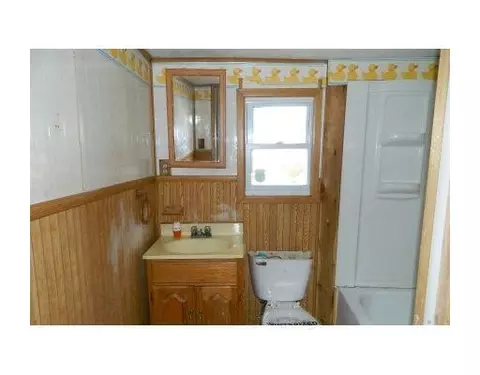 1570 Cora, Springfield, OH 45503 photo 8