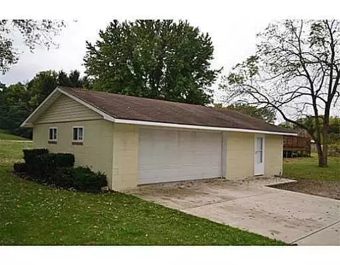 609 Old Mill Rd, Springfield, OH 45506 photo 7