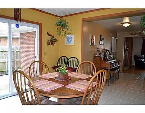 1152 Blithe Rd, Springfield, OH 45503 photo 14