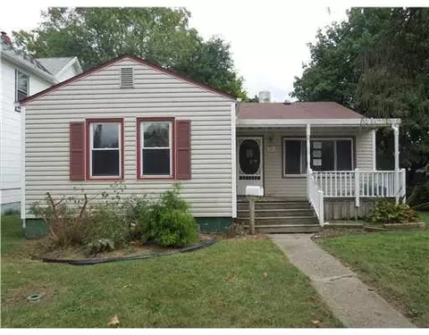 1704 Center Blvd, Springfield, OH 45506 photo 1