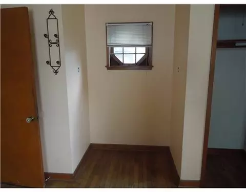 1704 Center Blvd, Springfield, OH 45506 photo 5