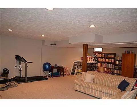 1325 Ryan Rd, Springfield, OH 45503 photo 7