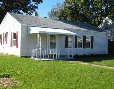 2227 S Hadley Rd, Springfield, OH 45505 photo 2