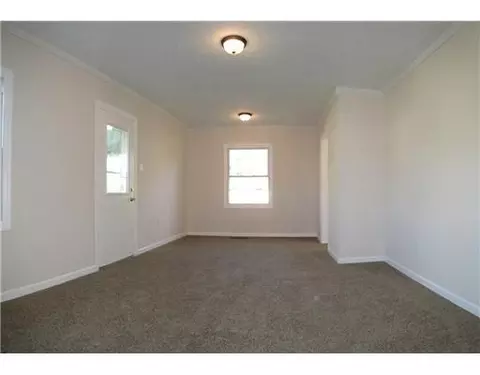 2227 S Hadley Rd, Springfield, OH 45505 photo 6