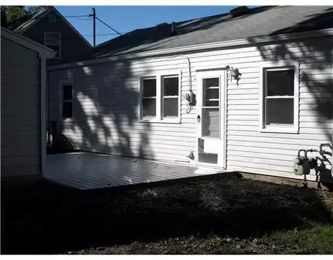2227 S Hadley Rd, Springfield, OH 45505 photo 4
