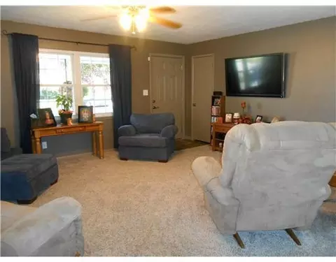 1321 Sunset, Springfield, OH 45505 photo 2