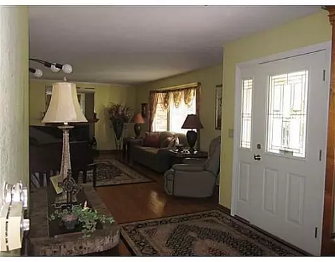 721 W Home, Springfield, OH 45504 photo 3