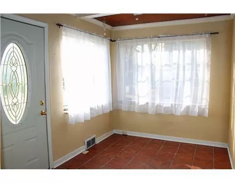 140 E First, Springfield, OH 45504 photo 2