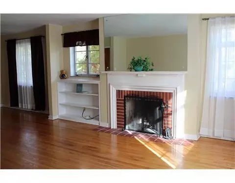 140 E First, Springfield, OH 45504 photo 6