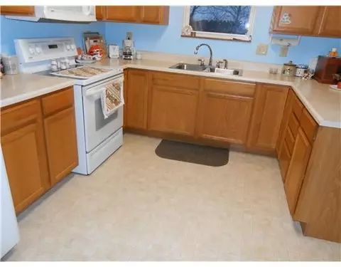 5575 Prairie Rd, Springfield, OH 45502 photo 9