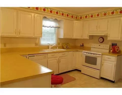 1921 W Mile, Springfield, OH 45503 photo 5